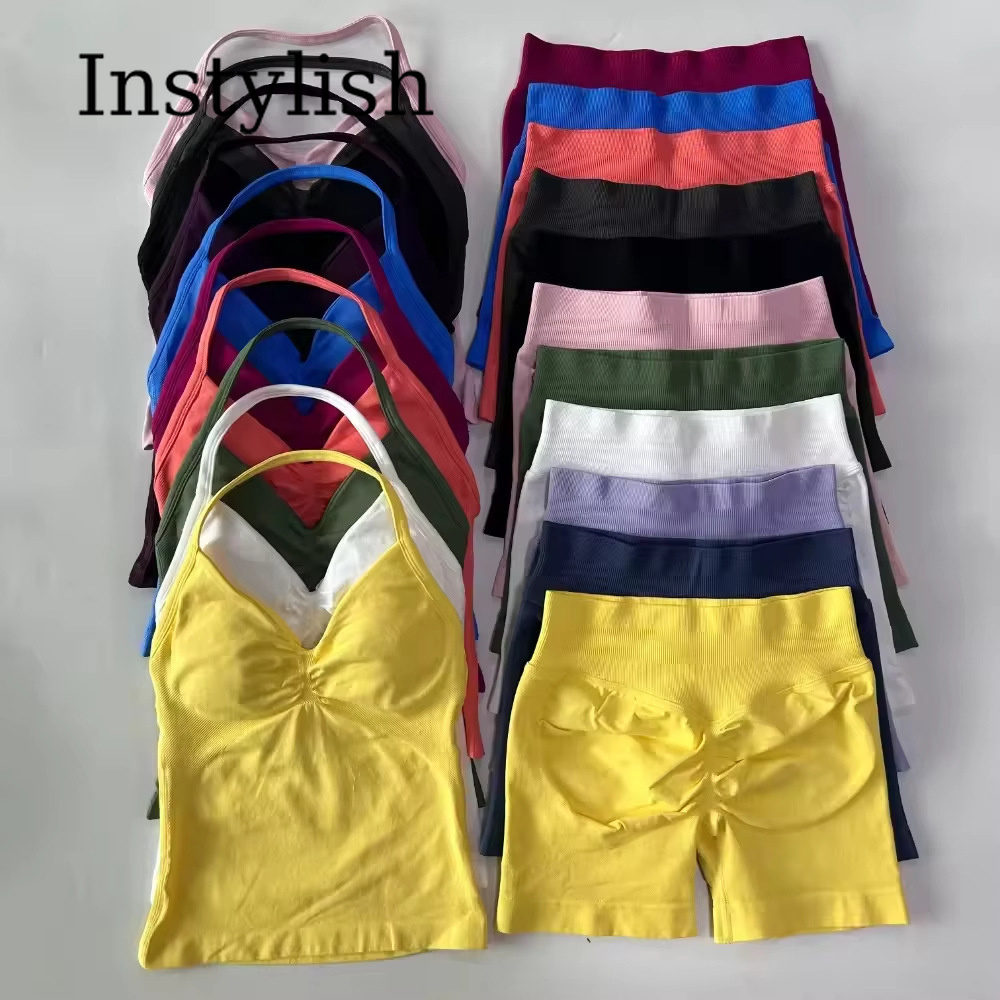 Yoga & Fitness Classes By Niharika Zirakpur Reviews - Women Seamless Yoga 2 Piece Set