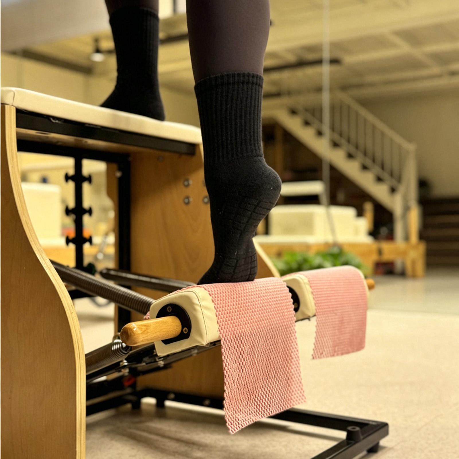 Pilates Grip Pads For Reformer - огляд і ціна Yoga Fitness Reformer